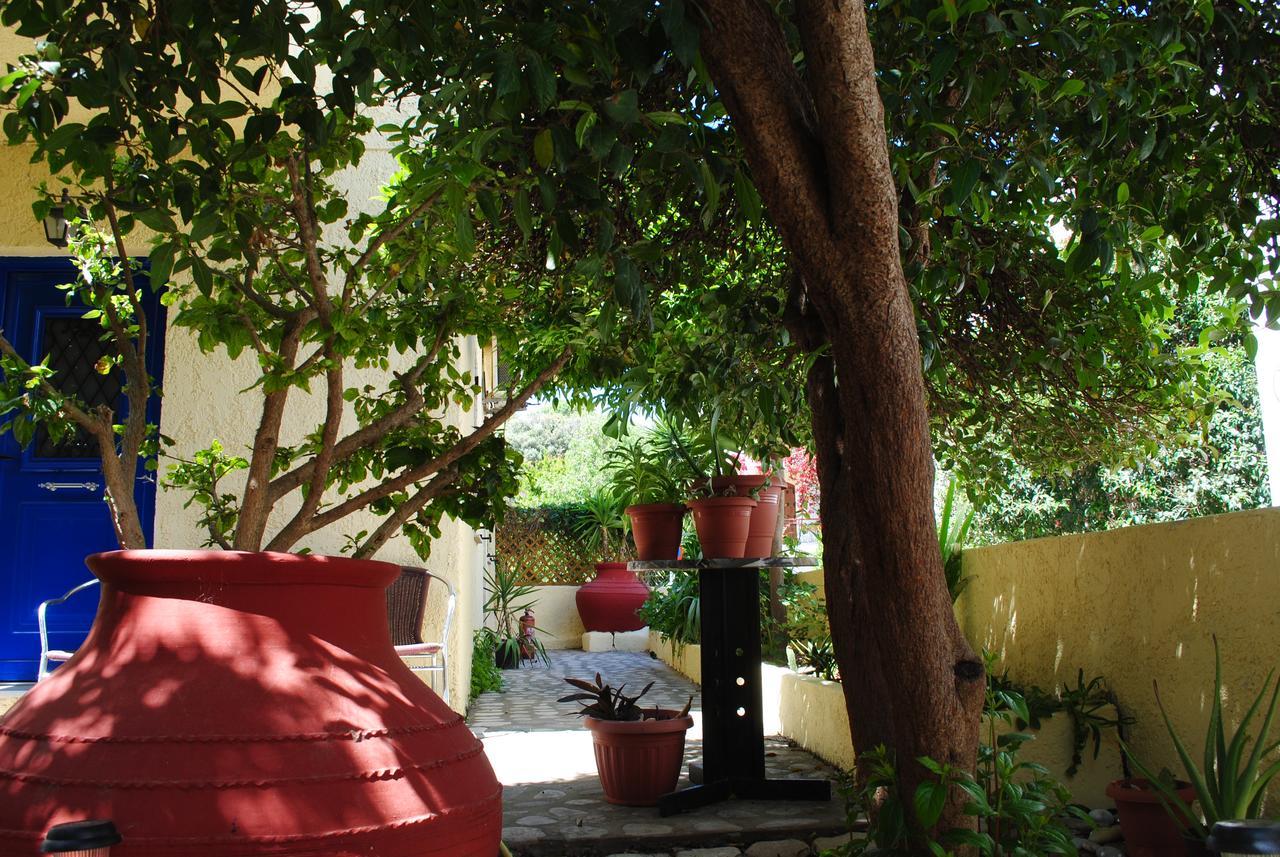 Jimmy'S Place Ormos  Exterior foto